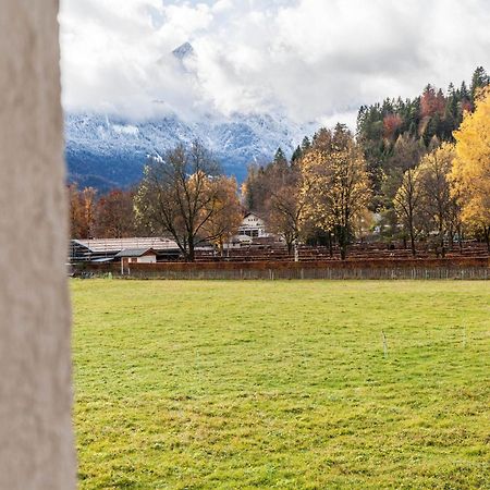 Ferienwohnung Waldruhe ガルミッシュ・パルテンキルヒェン エクステリア 写真