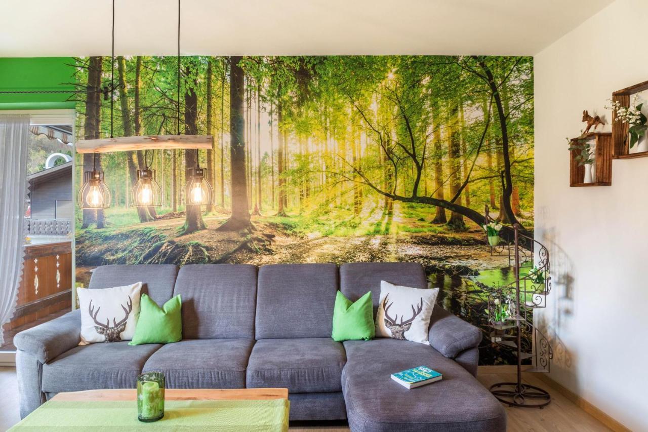 Ferienwohnung Waldruhe ガルミッシュ・パルテンキルヒェン エクステリア 写真